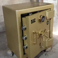 گاوصندوقstok|ابزارآلات|دهلران, |دیوار