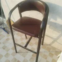 صندلی اهنی دانشجویی