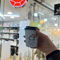 نیازمند فروشنده خانم