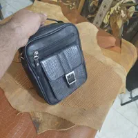 کیف رودوشی چرم گاوی|کیف، کفش، کمربند|شیراز, رازی|دیوار