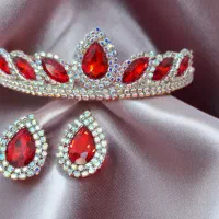 تاج و گوشواره یلدایی