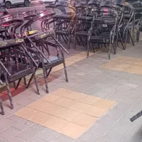 صندلی انتظار|صندلی و نیمکت|نیشابور, پنجراه|دیوار