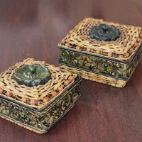 سبد در دار( حصیر بافت و طرح اسلیمی فلزی )