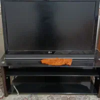 ال‌جی 42 اصل کره با میز تلویزیون