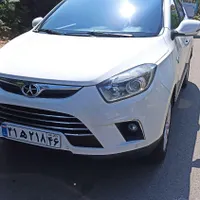 جک S5 اتوماتیک، مدل ۱۳۹۶
