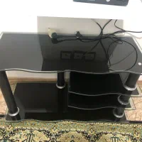 میز تلویزیون شیشه‌ای