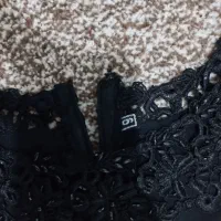 لباس مجلسی|لباس|ری, علایین|دیوار