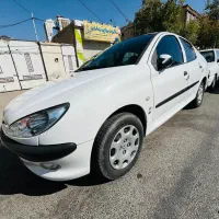 پژو ۲۰۶ وی ۸ مدل ۹۶  فابریک خانگی کم کار|خودرو سواری و وانت|شیراز, رکن‌آباد|دیوار