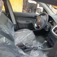 پژو ۲۰۷ پانوراما دندهای/اتومات مدل ۱۴۰۴ تحویل روز|خودرو سواری و وانت|تهران, شهرک گلها (تهرانسر)|دیوار