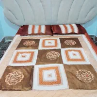 تخت دو نفره