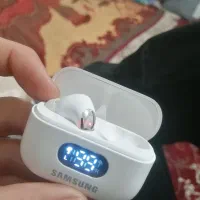 ایرپاد|لوازم جانبی موبایل و تبلت|صومعه‌سرا, |دیوار