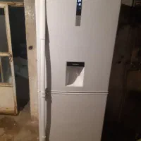 یخجال فریزر بدون برفک مارک هانیزان در حد نونو