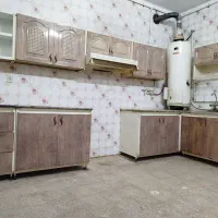 کابینت ده متری همراه آبگرمکن ،هود،سینک،صفحه سنگ و