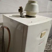 فروش آبگرمکن دیواری ۵۰ لیتری بلاد کارکرده.|آبگرمکن، پکیج، شوفاژ|جهرم, |دیوار