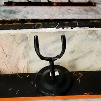 پایه دیواری گیتار