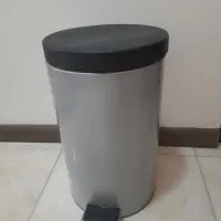 سطل زباله پدالی