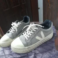 کفش کتونی اسپرت