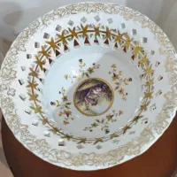 ظروف چینی گل برجسته سایز بزرگ(هرظرف ۳ میلیون)|ظروف سرو و پذیرایی|خرم‌آباد, |دیوار