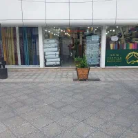 به یه فروشنده آقا یا خانم در پارچه فروشی نیازمندیم