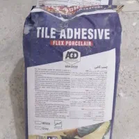چسب پودری کاشی و سرامیک