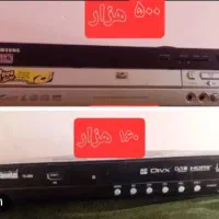 یک دستگاه سی دی و یک دستگاه دیجیتال فلش خور