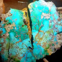 سنگ راف فیروزه نیشابور  رگه طلایی