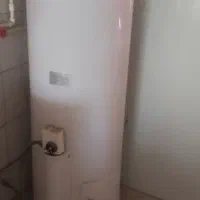 ابگرمکن ایستاده