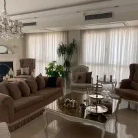 ۹۵مترفول امکانات/نور و نقشه عالی/حوالی مترو صادقیه|اجارهٔ آپارتمان|تهران, صادقیه|دیوار