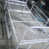 تخت چرخداربیمارستانی