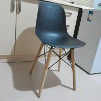 صندلی پلاستیکی