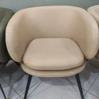 مبل راحتی ۶ نفره|مبلمان خانگی و میز عسلی|قم, زنبیل آباد|دیوار