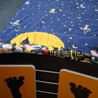 تخت کمد نوجوان درحد نو