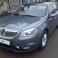 برلیانس ۳۳۰ اتوماتیک بسیار تمیز با کارکرد ۸۶هزار