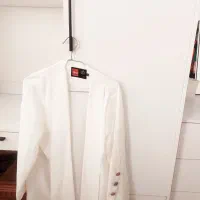 کت وشلوار نو سایز ۴۸ ودو عدد کت تکی سایز ۴۴و۴۸