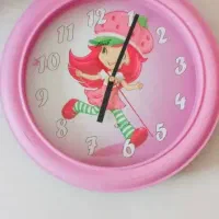 ساعت دیواری طرح استرابری شورتکیک