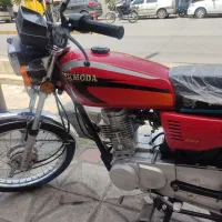 موتور 125/403|موتورسیکلت|شیراز, سینما سعدی|دیوار