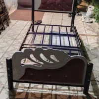 تخت یکنفره فلزی  بدون تشک