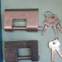 آینه رگال قفل استند قفسه دیواری چنگک تابلو نئون|آینه|تهران, دولاب|دیوار