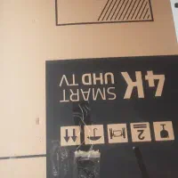 کارتن تلویزیون ۶۵ اینچ اسنوا