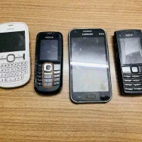 فروش چهار عدد گوشی قدیمی Samsung And Nokia