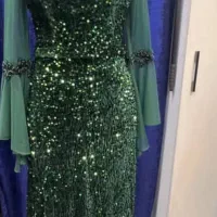 لباس مجلسی|لباس|خوی, |دیوار