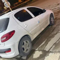 ۲۰۷ تیوفایو 402