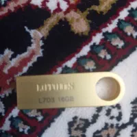 فلش16گیگ.مارک lotous