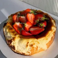 سفارش انواع شیرینی کیک کافی‌شاپی دسر حلوا و ابمیوه