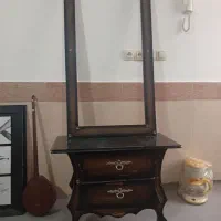 میز آیینه