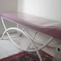 تخت معاینه ساده پایه هلالی
