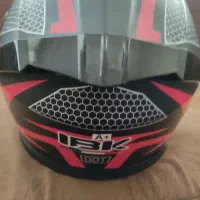 کلاه کاسکت فک متحرک در حد نو|قطعات یدکی و لوازم جانبی|بروجرد, |دیوار