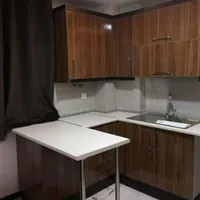 ۳۵متر_نارمک _طبقه اول_ساخت ۹۸_انباری ۳ متری