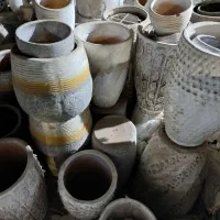 گلدان سفالی|گل و گیاه طبیعی|چهارباغ, |دیوار