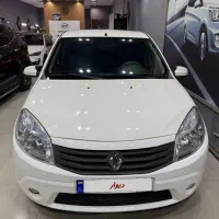 ساندرو اتومات مدل ۱۳۹۶